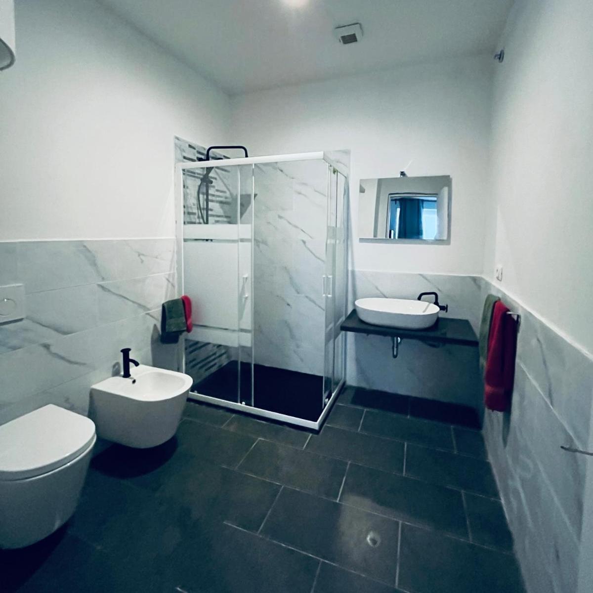 Esterina Rooms Специя Экстерьер фото