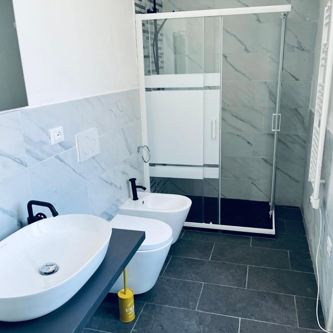 Esterina Rooms Специя Экстерьер фото