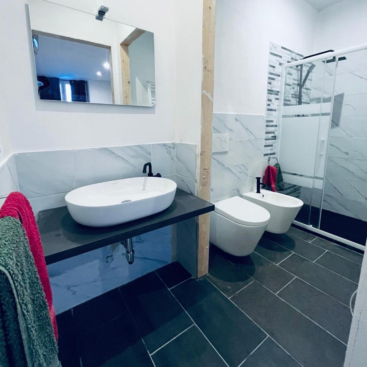 Esterina Rooms Специя Экстерьер фото
