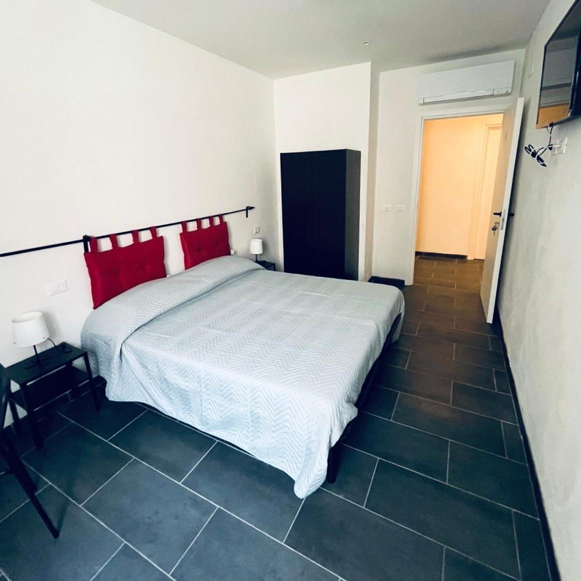 Esterina Rooms Специя Экстерьер фото